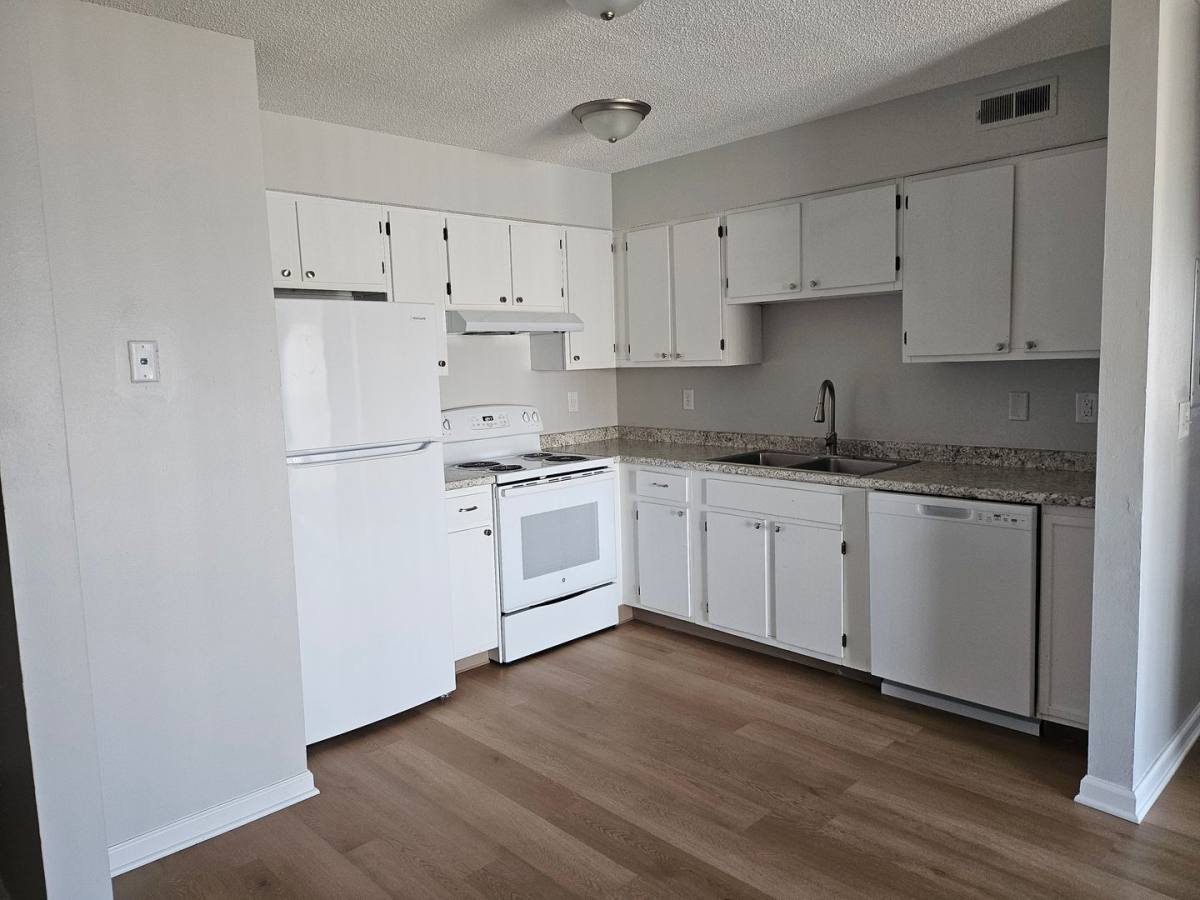 Apartment for rent at 901 E 17th St, Norwalk, IA 50211