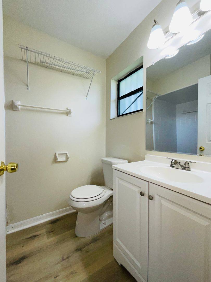 House for rent at 204 N 28th St, Fort Pierce, FL 34947