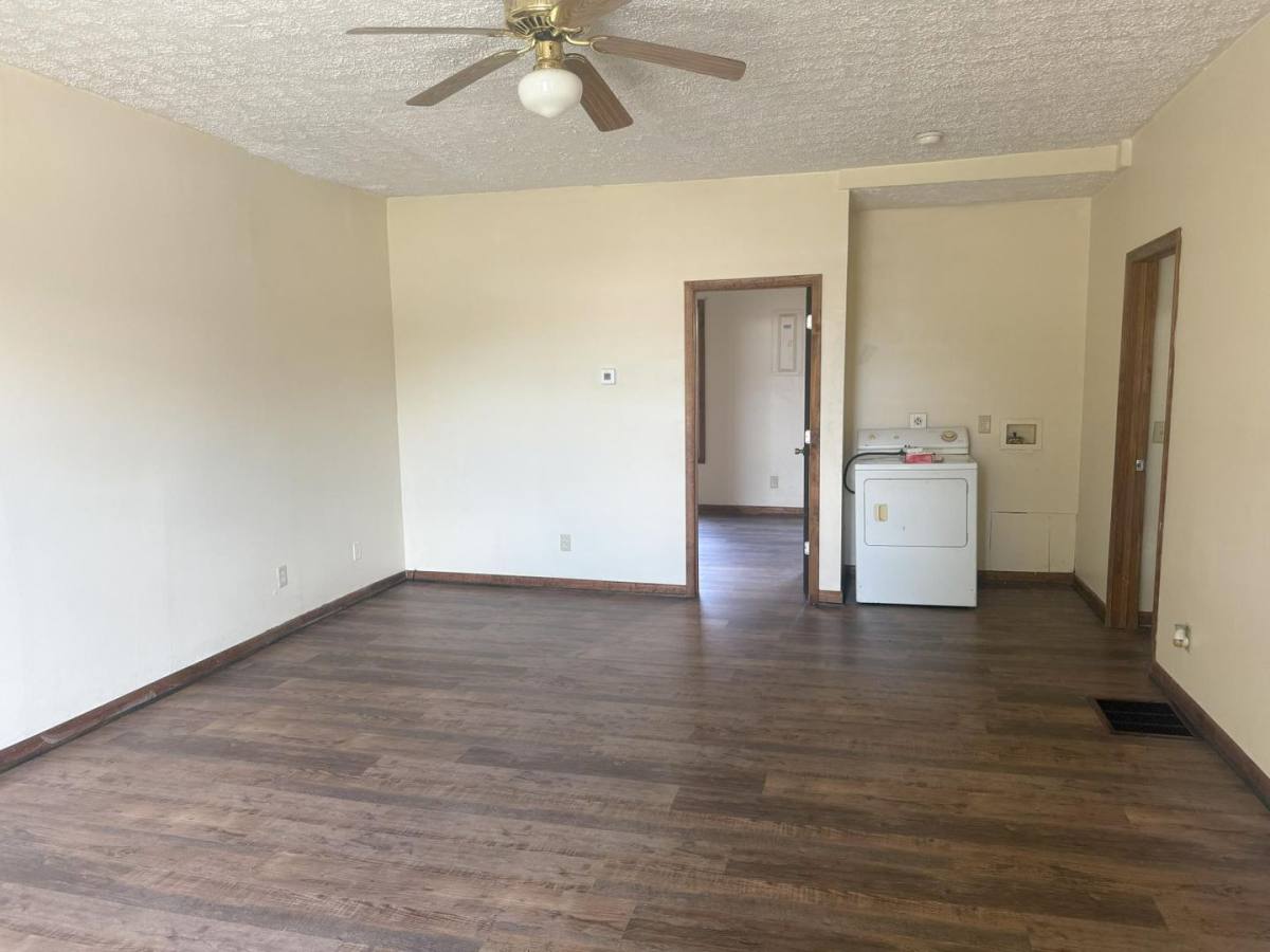 Apartment for rent at 91 N Buena Vista St #A, Newark, OH 43055