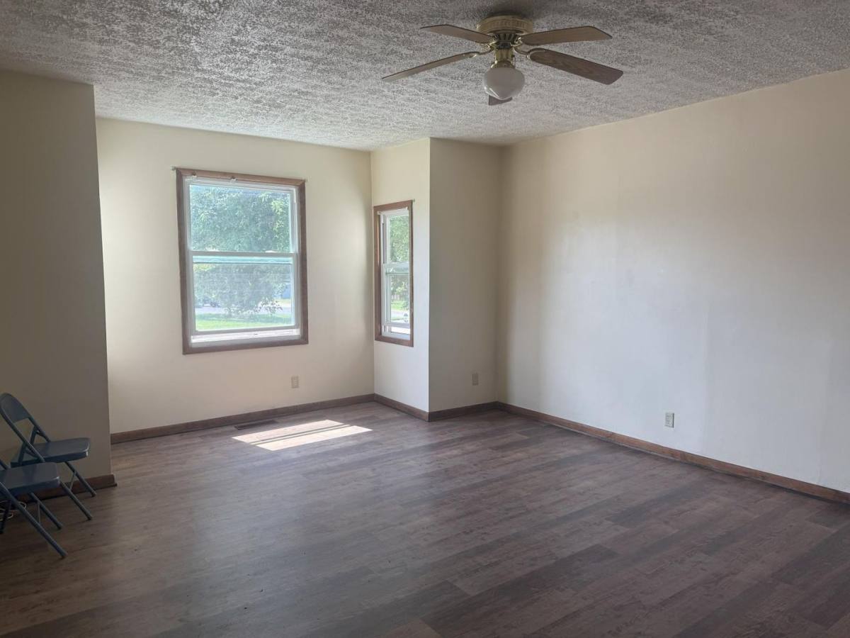 Apartment for rent at 91 N Buena Vista St #A, Newark, OH 43055
