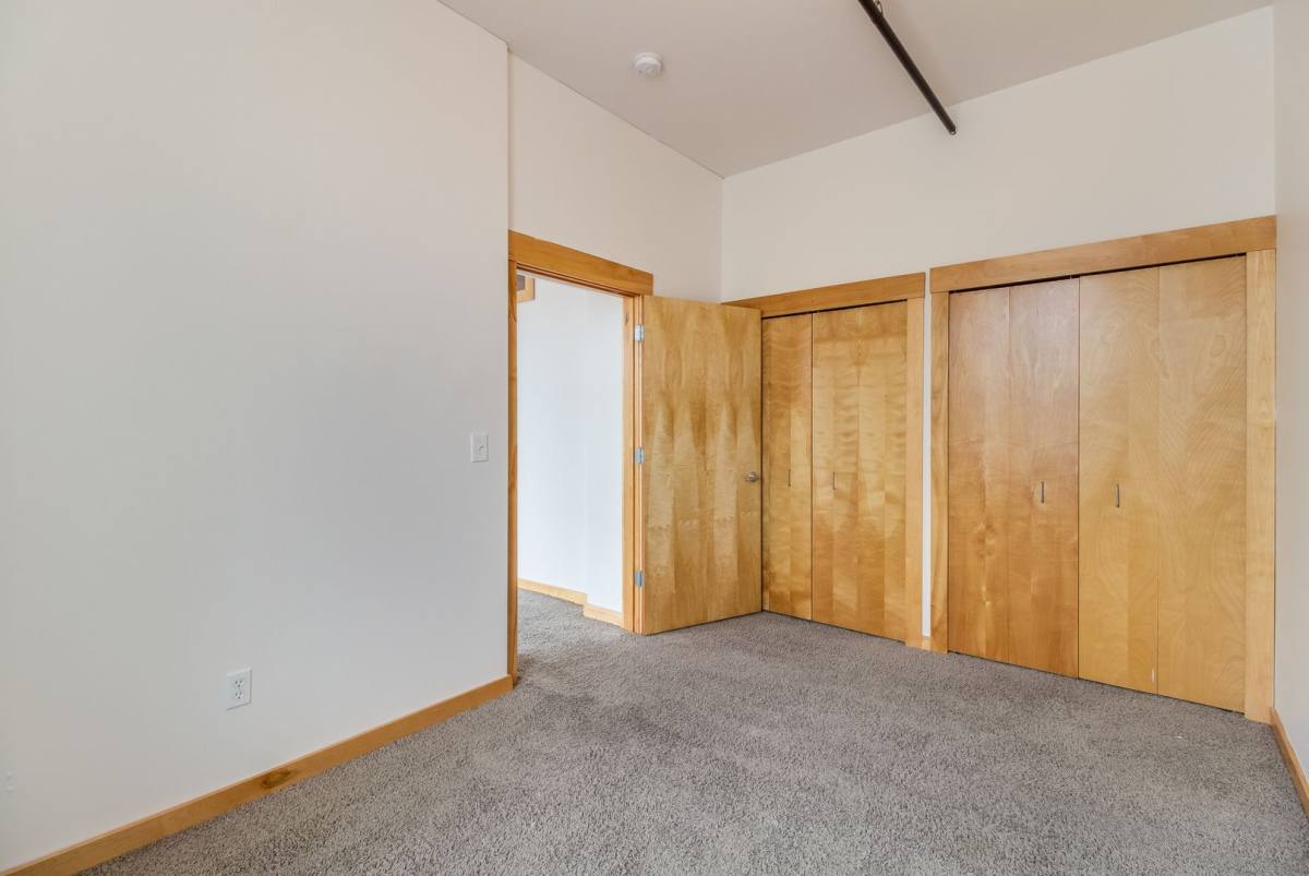 Apartment for rent at 401 S Washington Square, Lansing, MI 48933