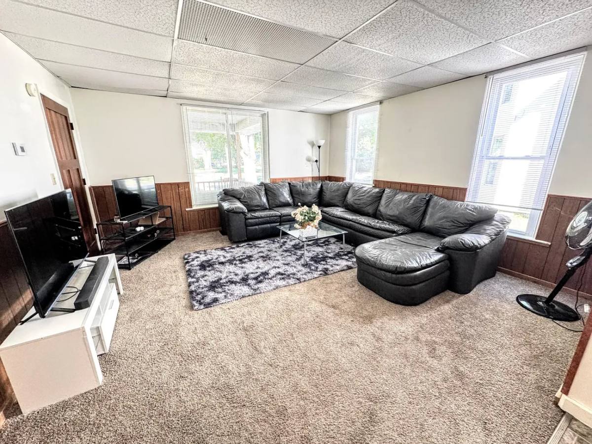 407 S Michigan, Big Rapids, MI 49307 - Apartment for Rent - Image 5