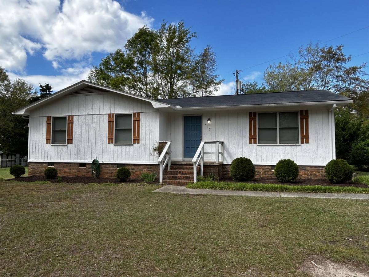House for rent at 419 Patterson St, Central, SC 29630