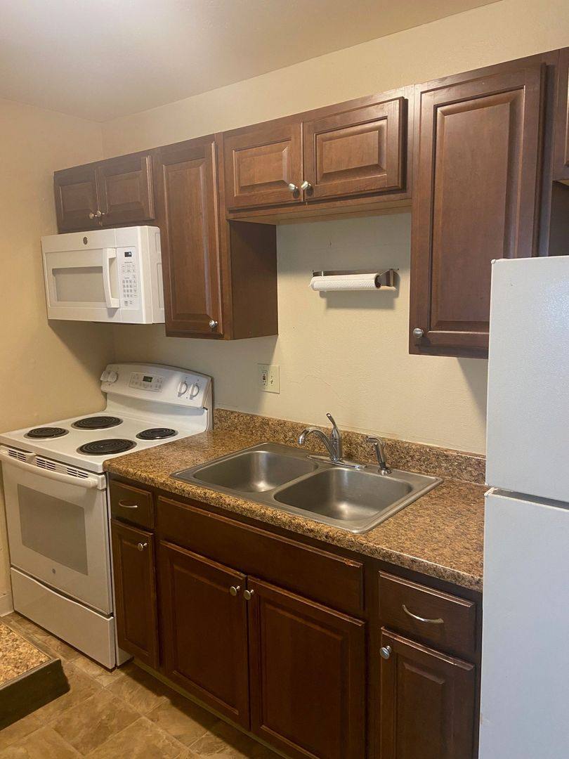 Apartment for rent at 1611 Cottonwood Dr, Louisville, CO 80027