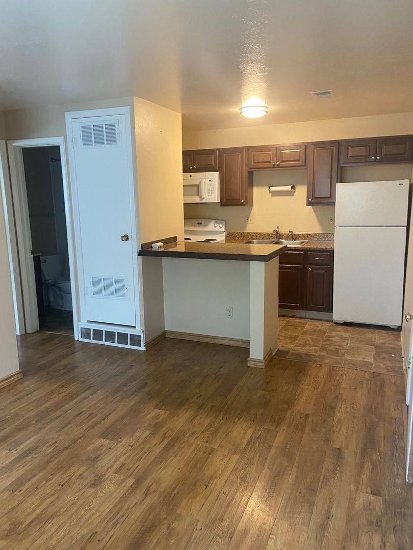 Apartment for rent at 1611 Cottonwood Dr, Louisville, CO 80027