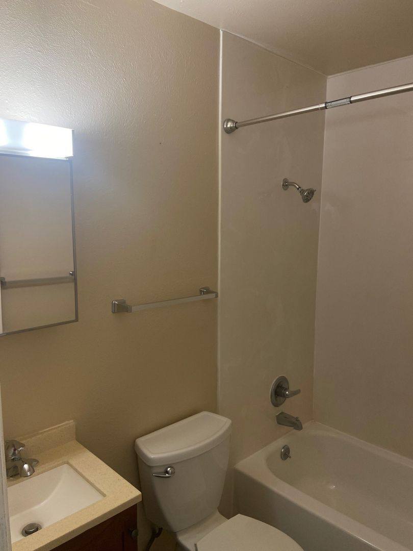 Apartment for rent at 1611 Cottonwood Dr, Louisville, CO 80027