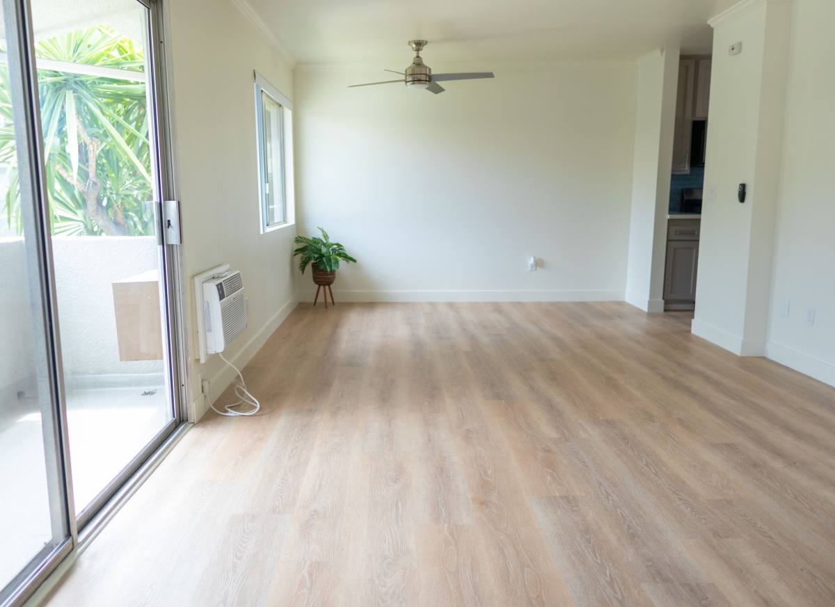 Apartment for rent at 15601 Tustin Village Way, Tustin, CA 92780