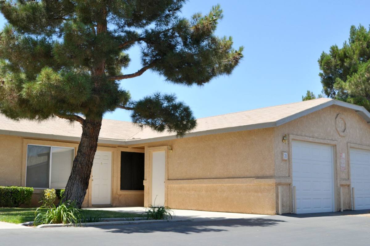 Apartment for rent at 8890 G Ave, Hesperia, CA 92345