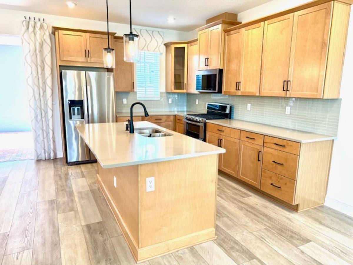 Townhouse for rent at 1825 Coastal Court, Kissimmee, FL 34747