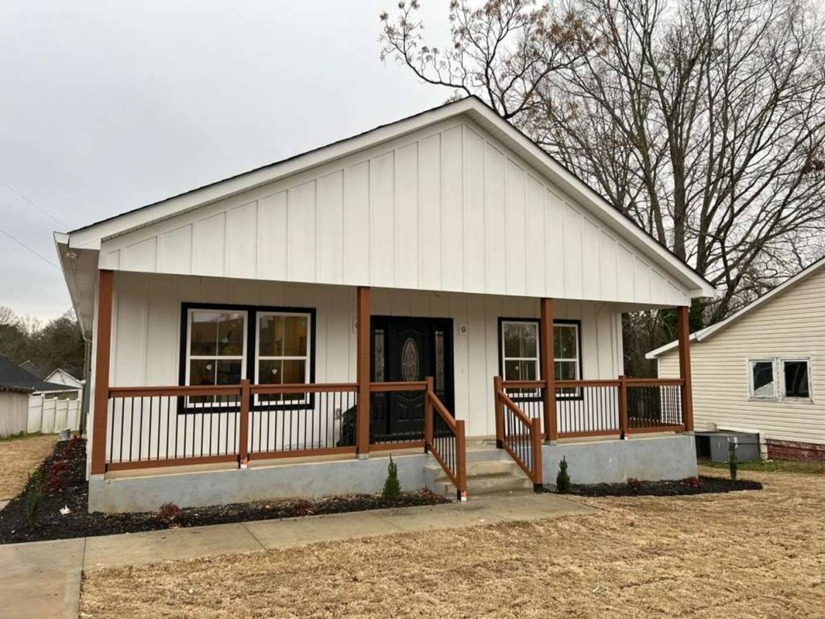 House for rent at 1 Blake St, Belton, SC 29627