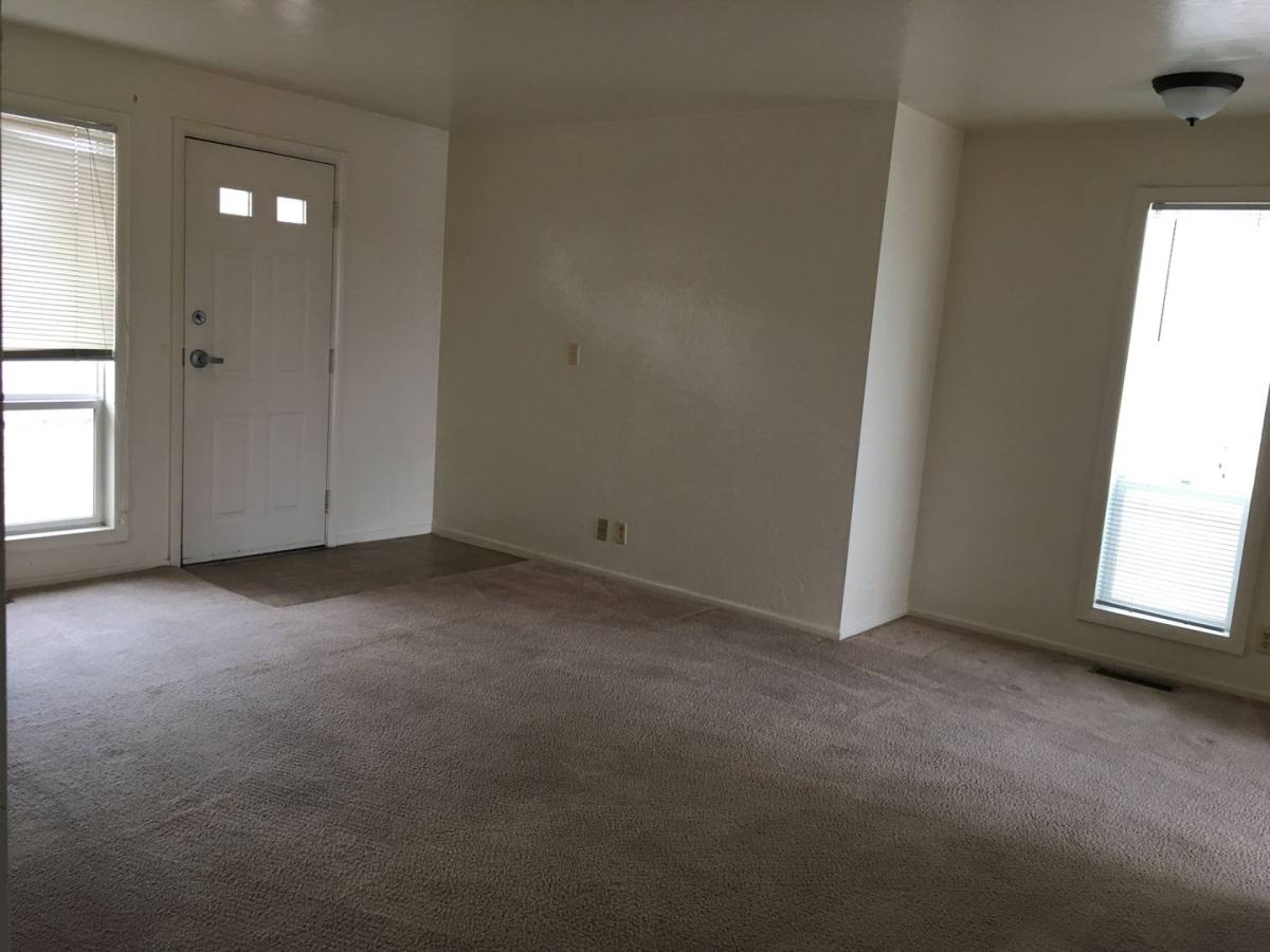 Apartment for rent at 396 408 SE, Madras, OR 97741