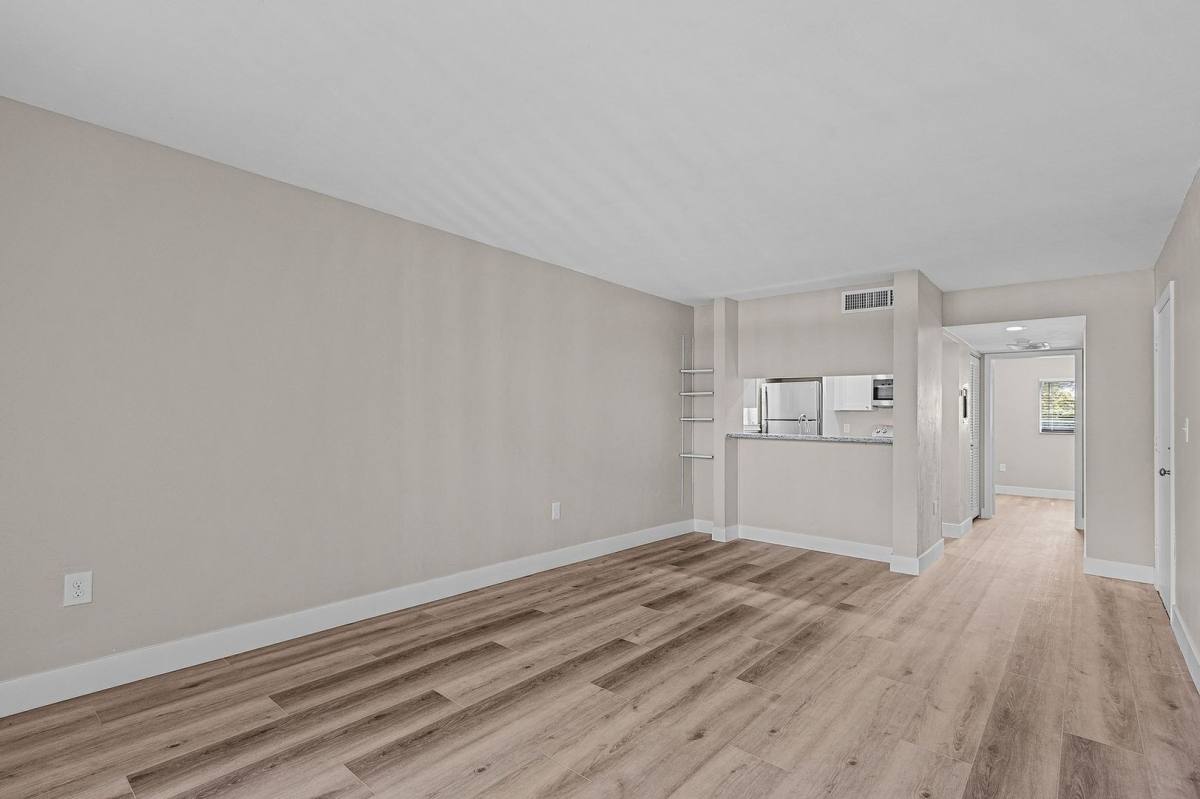 Apartment for rent at 1915 Maravilla Ave, Fort Myers, FL 33901