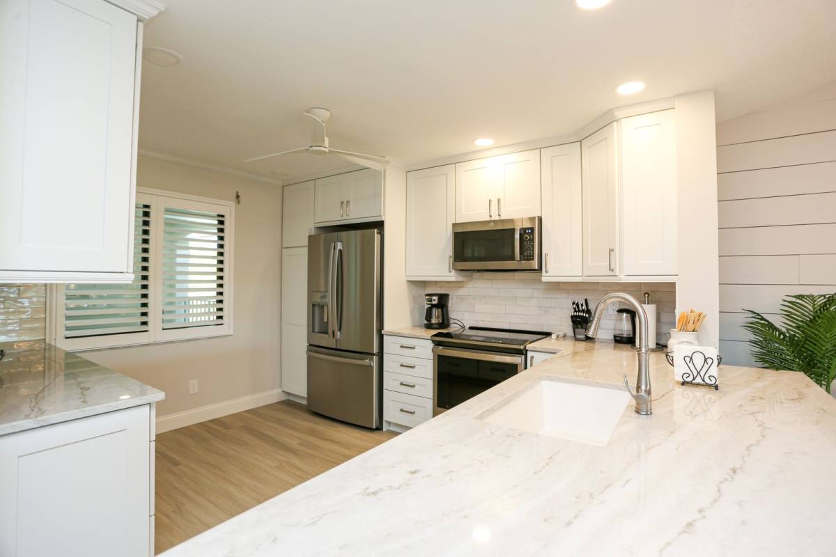 Condo for rent at 5733 Deauville Circle, Naples, FL 34112