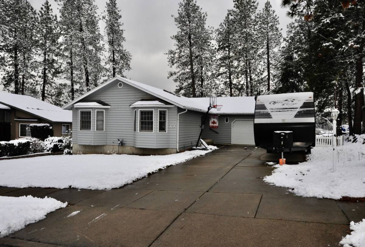 House for rent at 109 W Vista Dr, Coeur D Alene, ID 83815