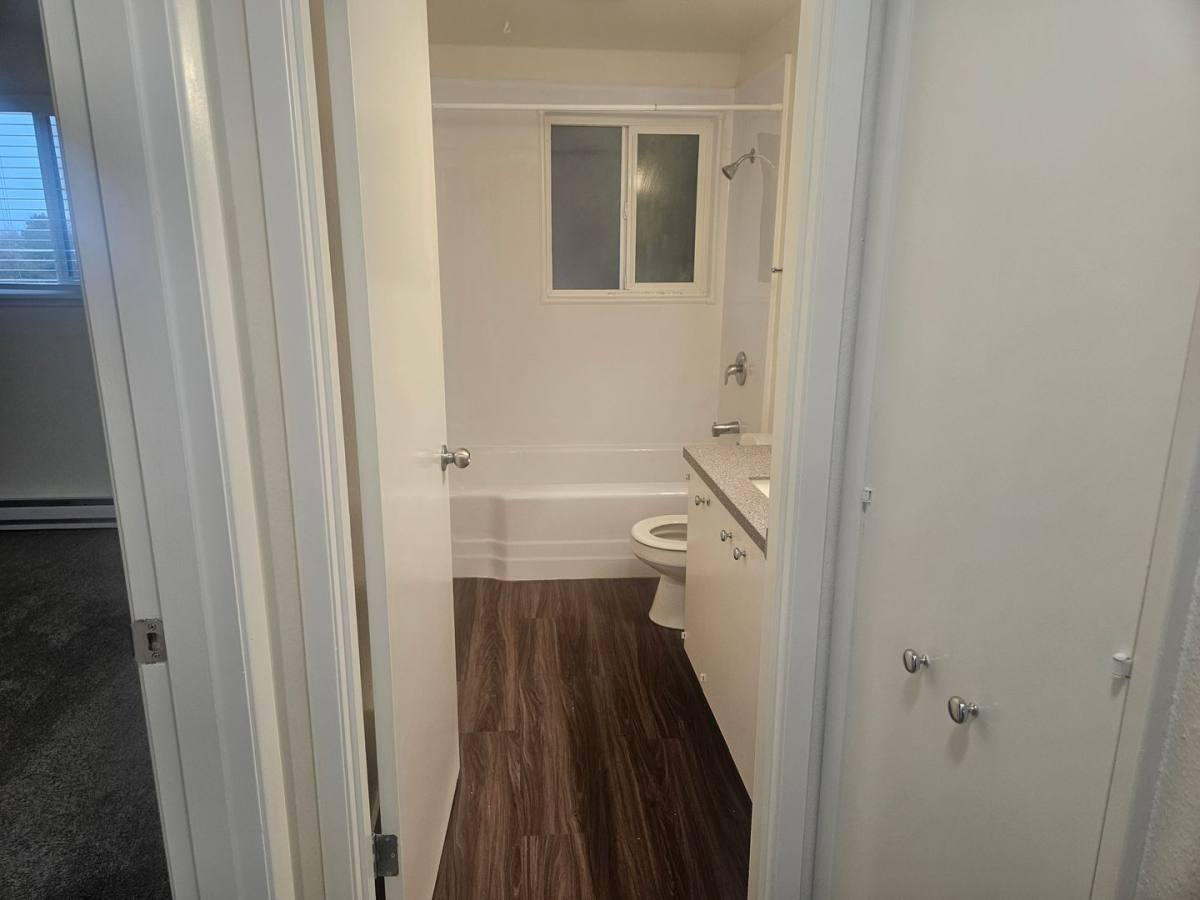 Apartment for rent at 1902 S Union Ave, Tacoma, WA 98405