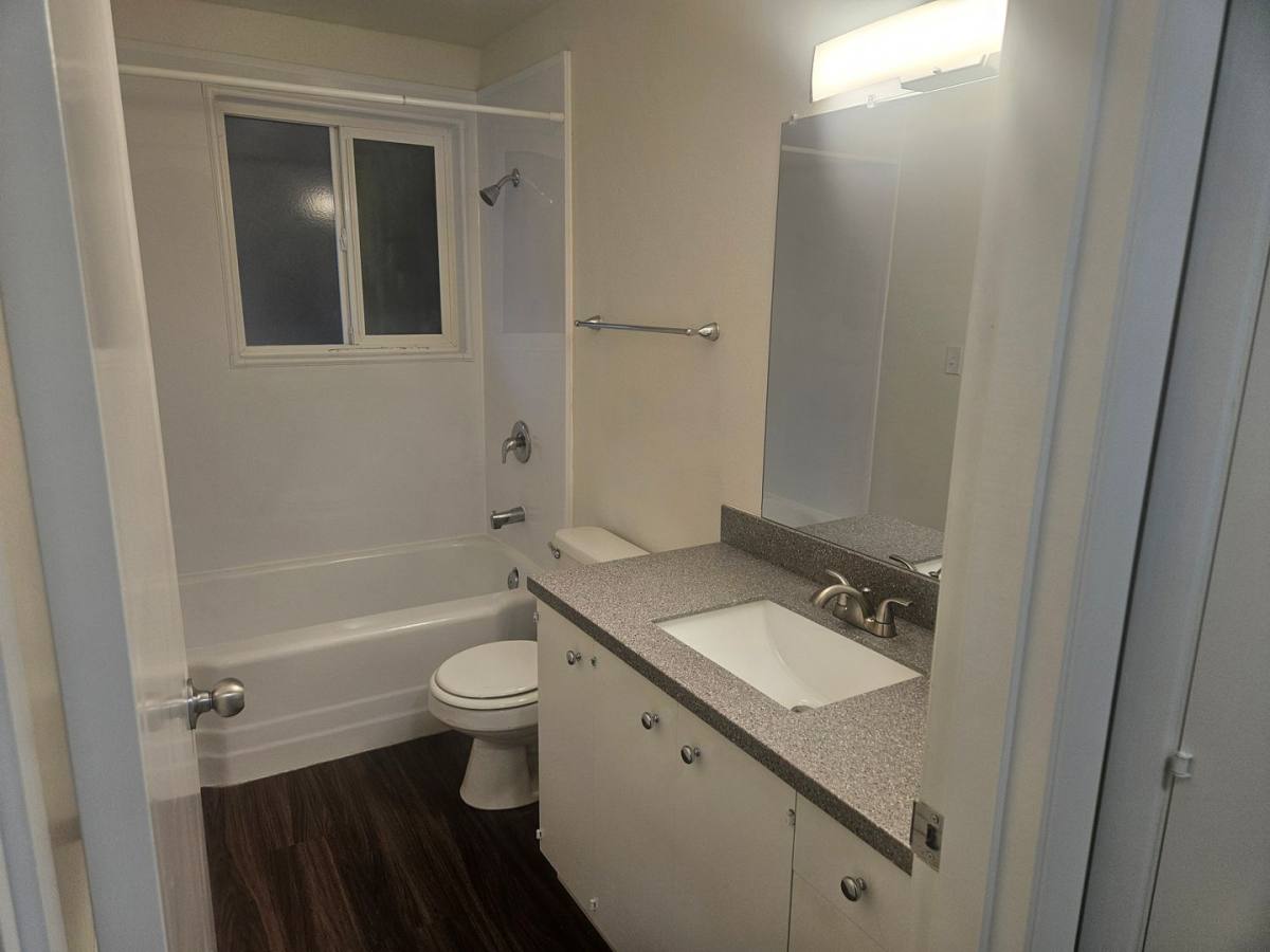 Apartment for rent at 1902 S Union Ave, Tacoma, WA 98405