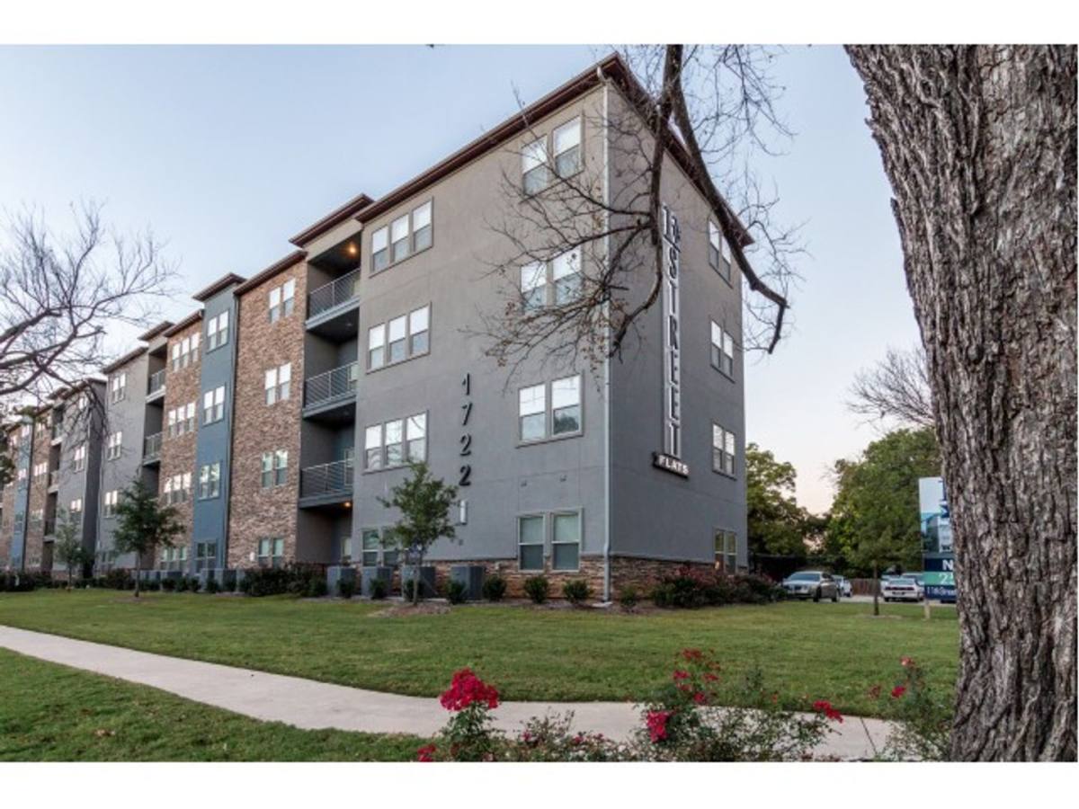 Apartment for rent at 1721 1722 S, Waco, TX 76706