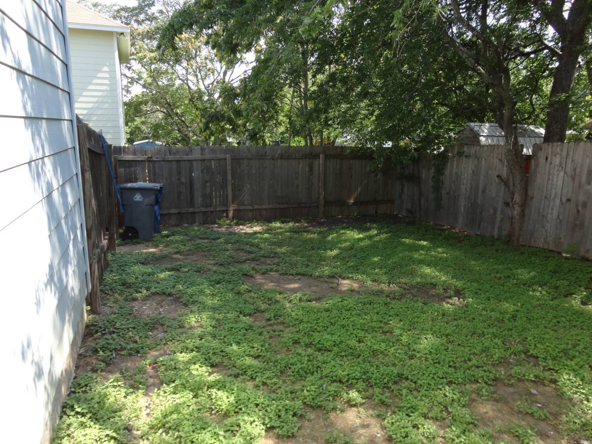 Apartment for rent at 6116 Atwood St, Austin, TX 78741