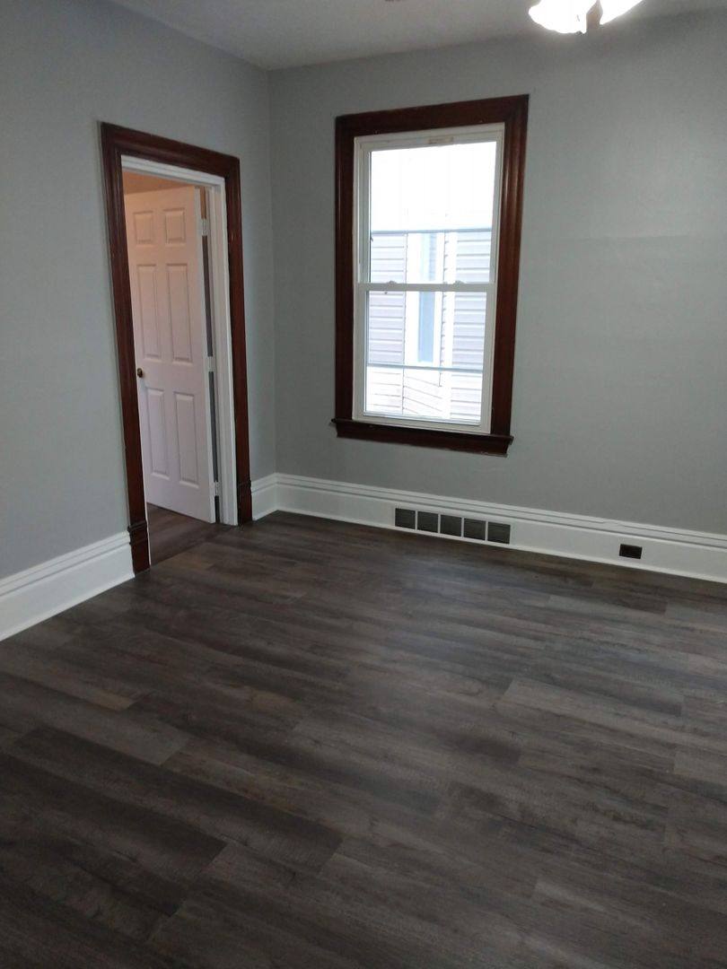 Apartment for rent at 14 S Grandview Ave, Pittsburgh, PA 15205