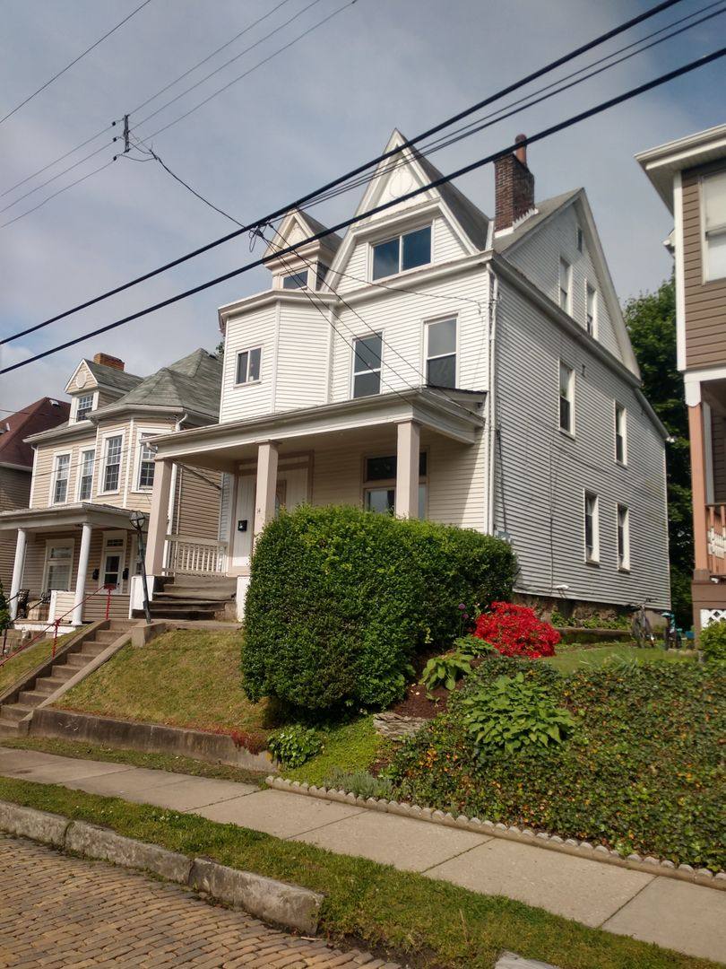Apartment for rent at 14 S Grandview Ave, Pittsburgh, PA 15205