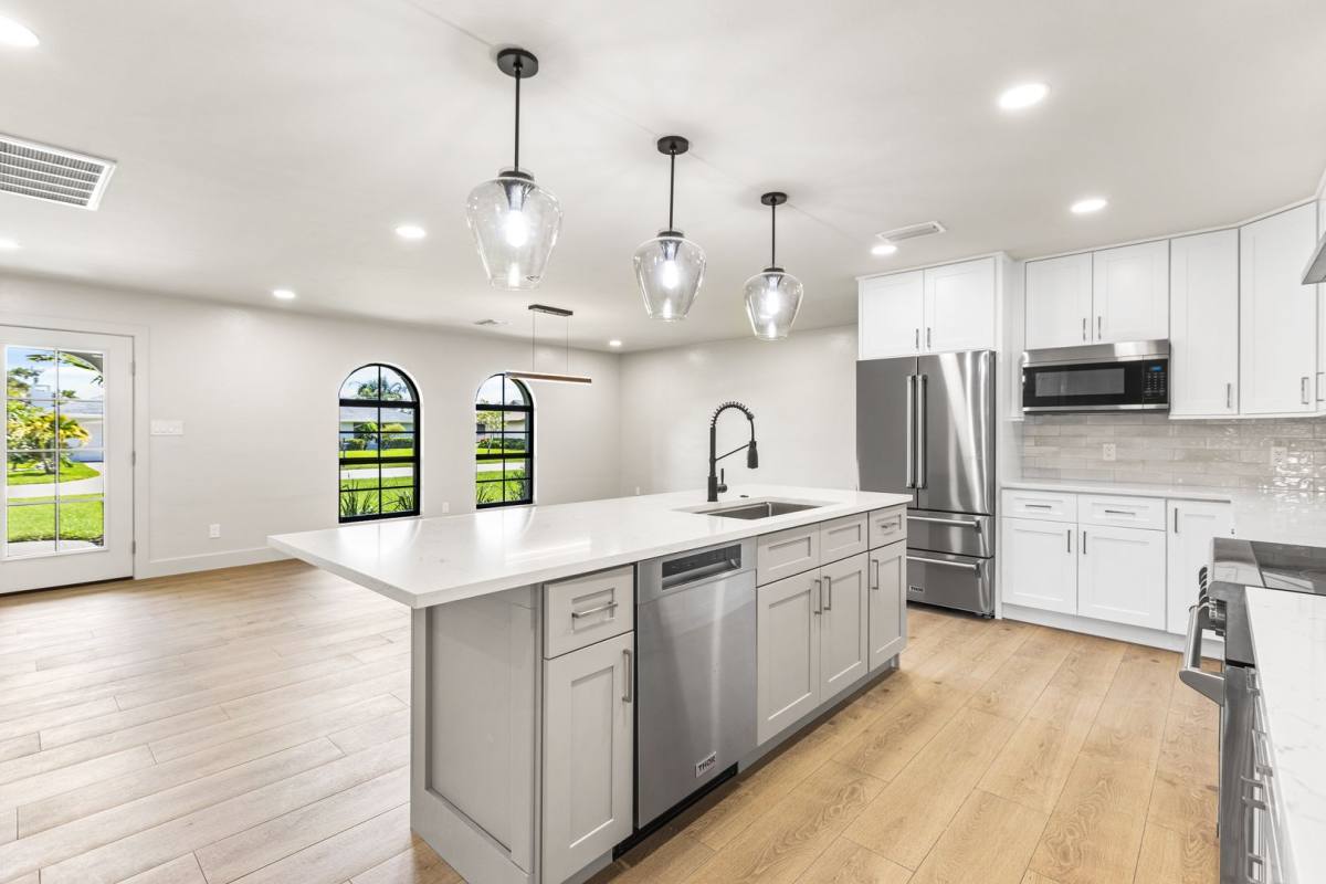 House for rent at 1911 Princess Court, Naples, FL 34110