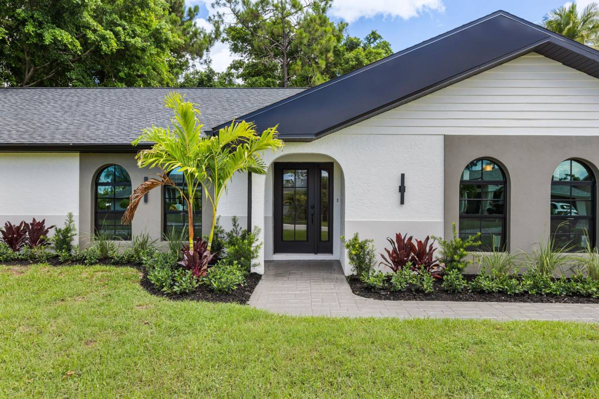 House for rent at 1911 Princess Court, Naples, FL 34110