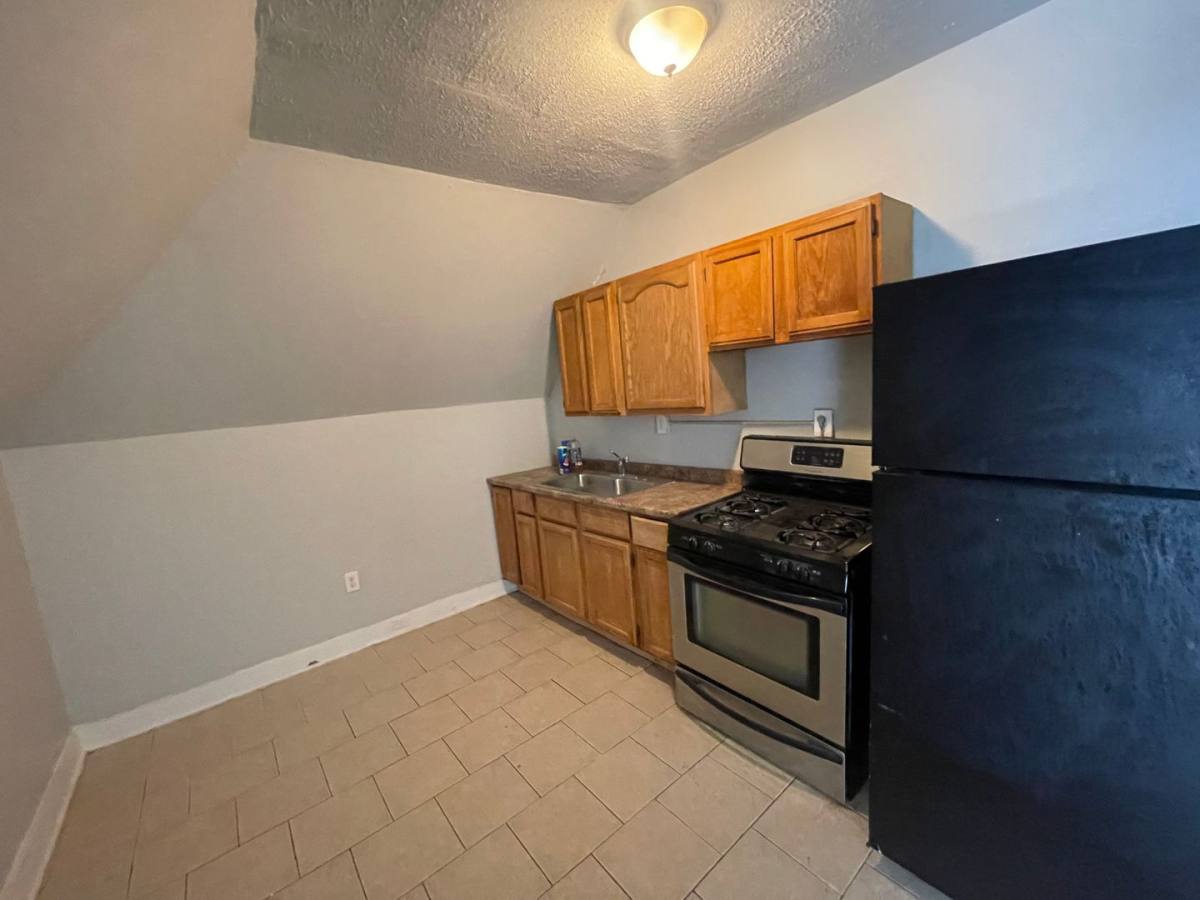 Apartment for rent at 3627 Montgomery Rd, Cincinnati, OH 45207