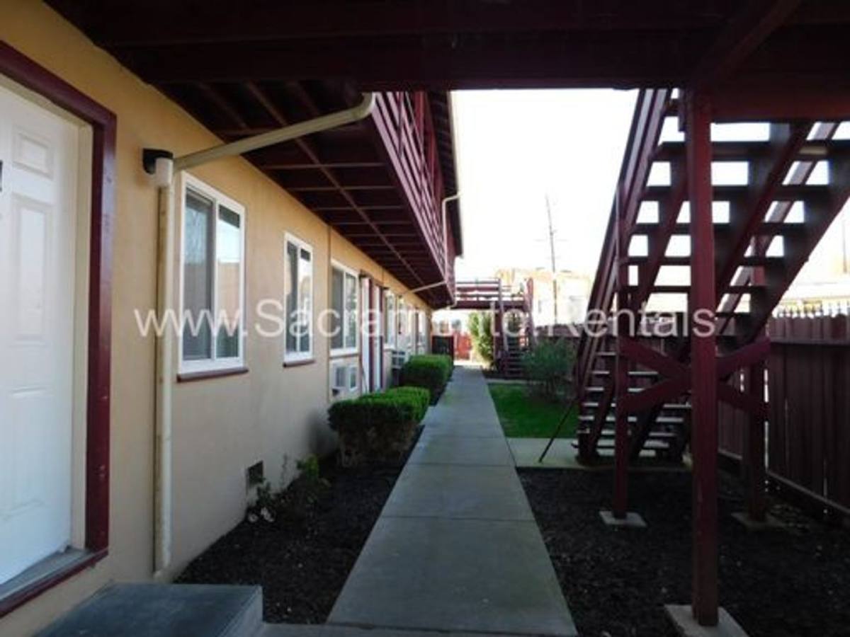 Apartment for rent at 2389 Cantalier St, Sacramento, CA 95815