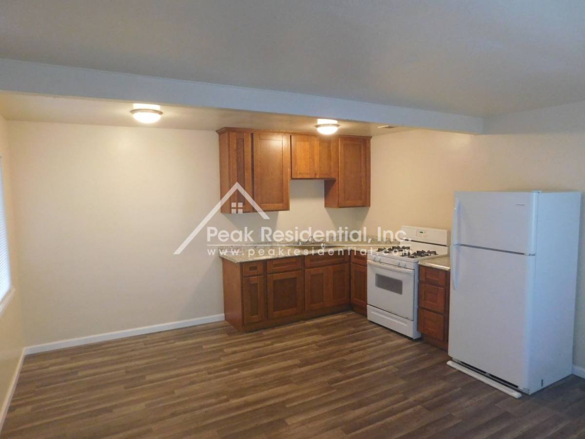 Apartment for rent at 2389 Cantalier St, Sacramento, CA 95815