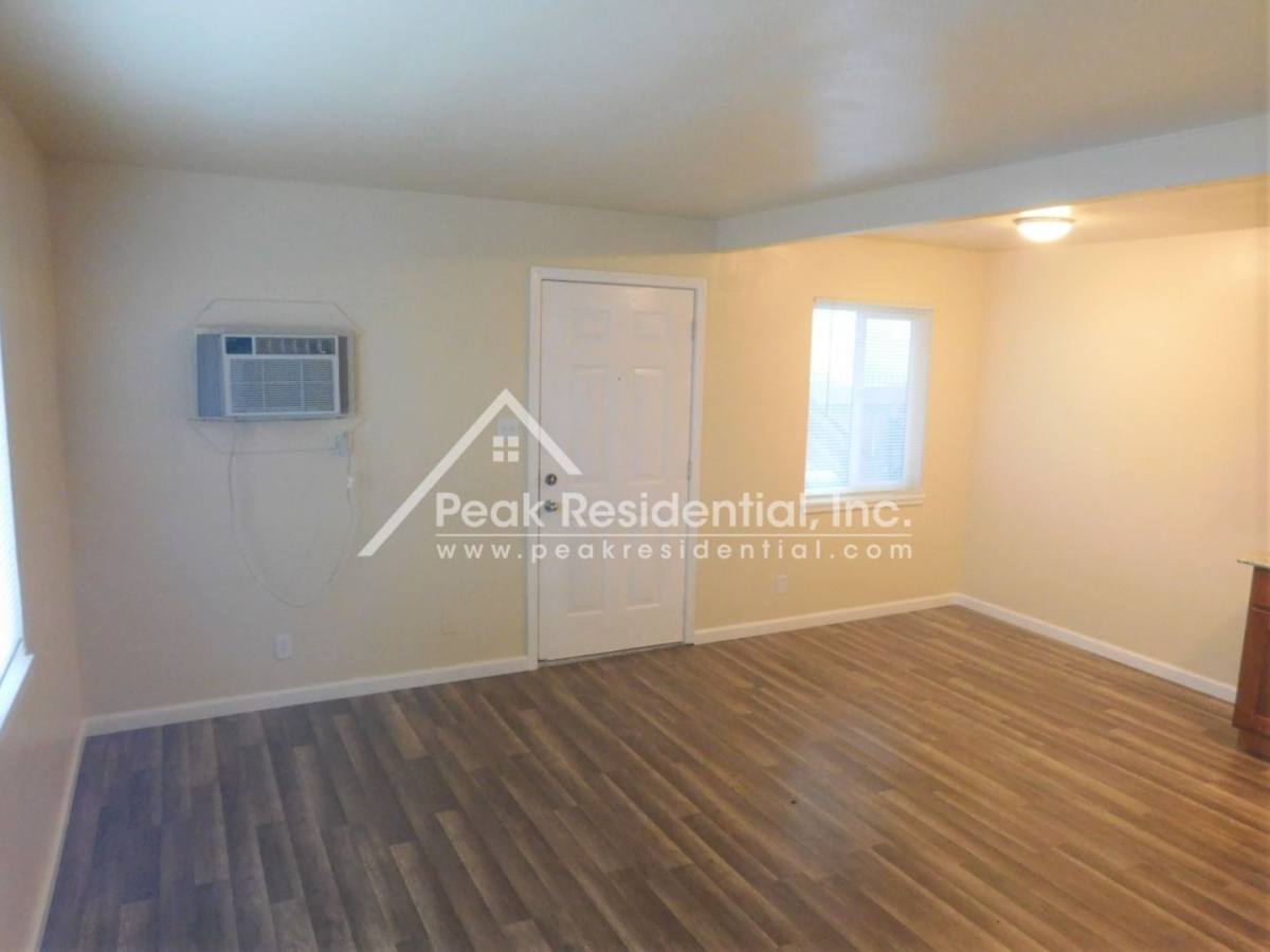Apartment for rent at 2389 Cantalier St, Sacramento, CA 95815