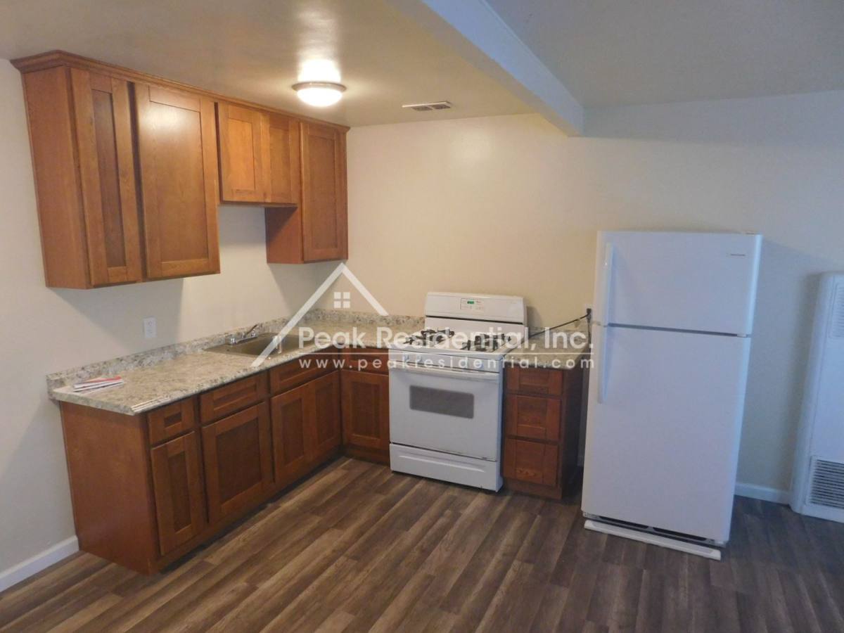 Apartment for rent at 2389 Cantalier St, Sacramento, CA 95815