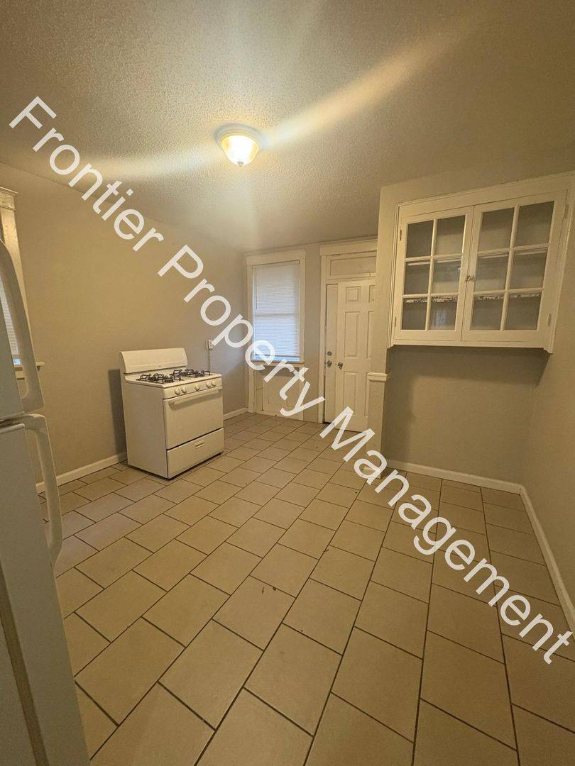 Apartment for rent at 5309 Michigan Ave, Saint Louis, MO 63111