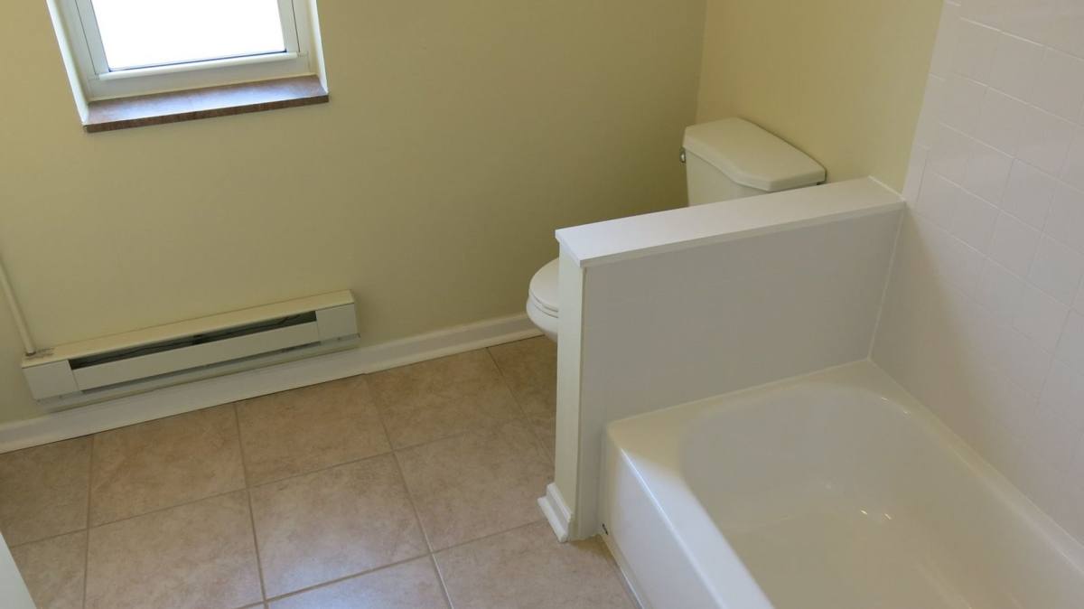 Apartment for rent at 5720 Stanton Ave, Pittsburgh, PA 15206
