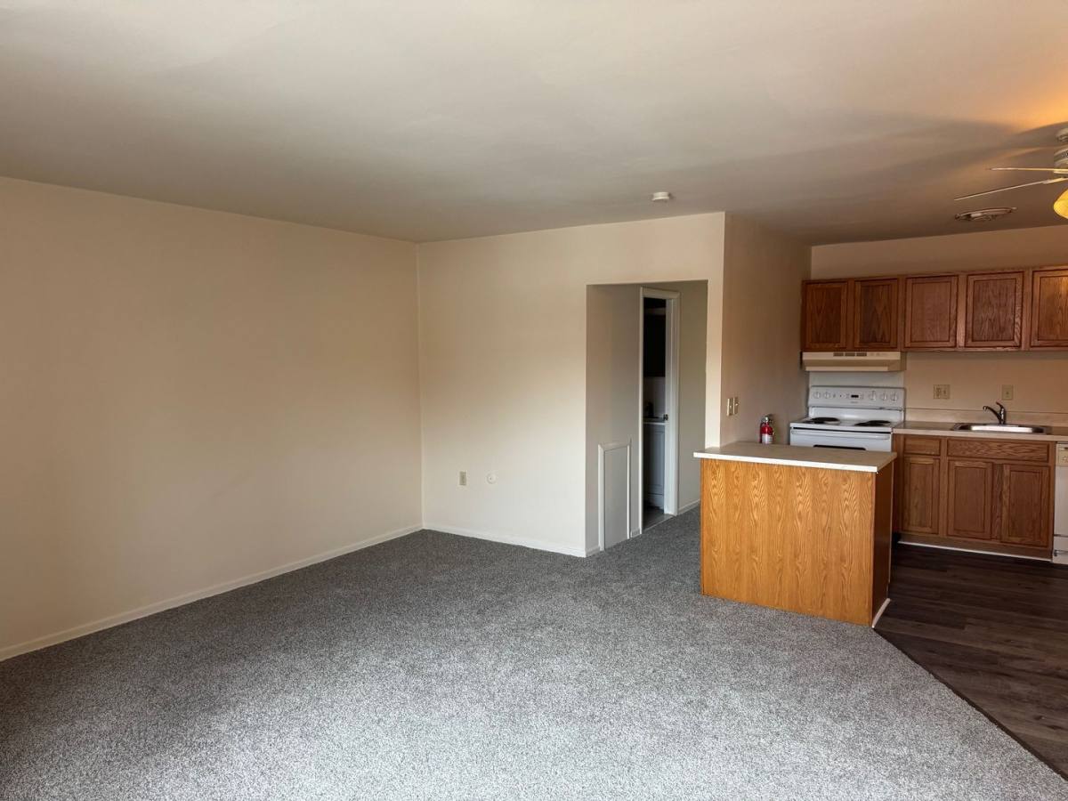 Apartment for rent at 203 E Chestnut St, Souderton, PA 18964