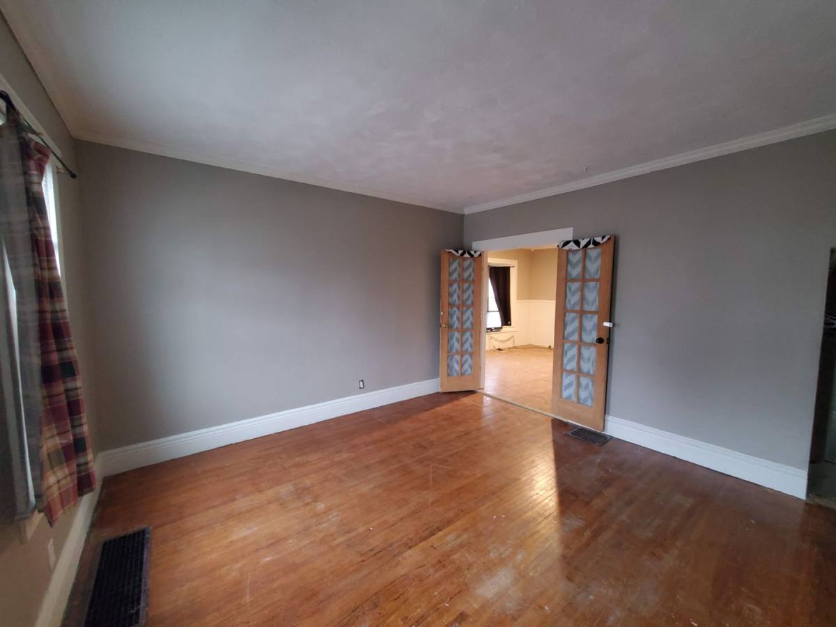 House for rent at 385 Ames St, Rochester, NY 14611