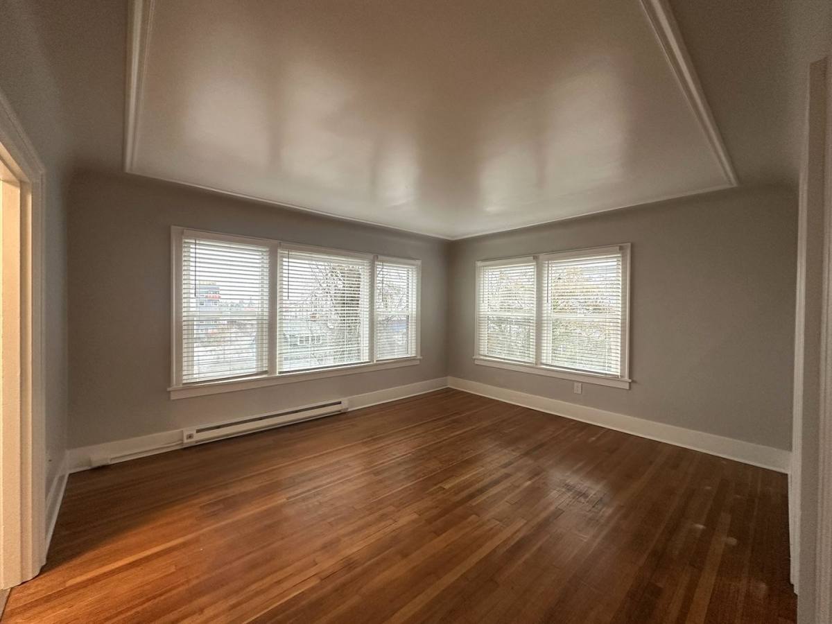 Apartment for rent at 1211 Pacific Ave, Everett, WA 98201