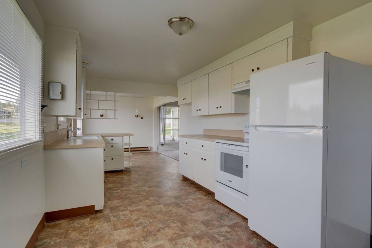 Apartment for rent at 33010 Sr, Oak Harbor, WA 98277