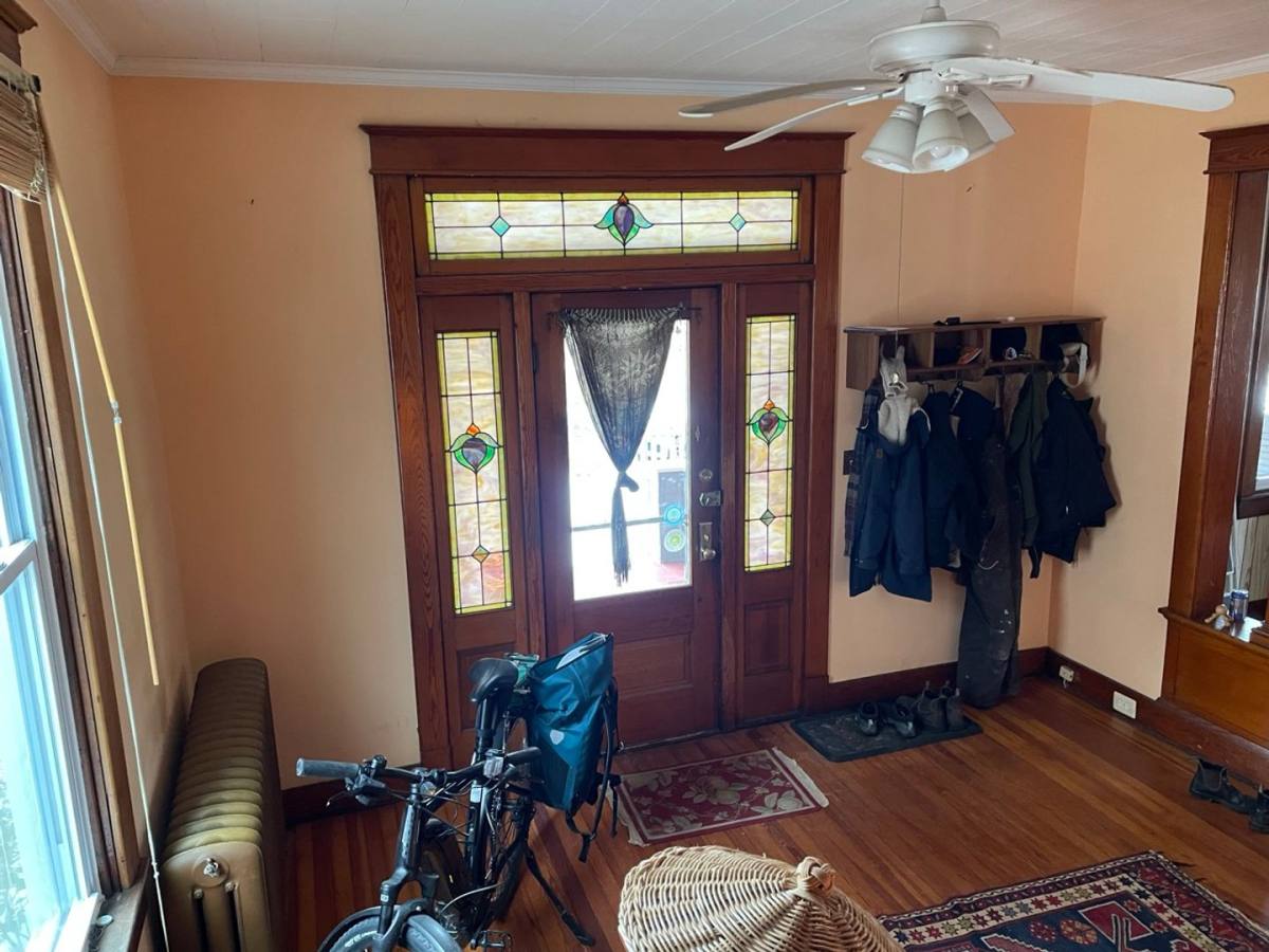 House for rent at 2911 Shirey Ave, Baltimore, MD 21214