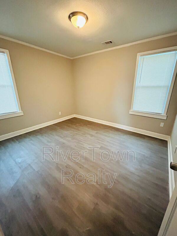 Apartment for rent at 3175 Jackson Ave, Memphis, TN 38112