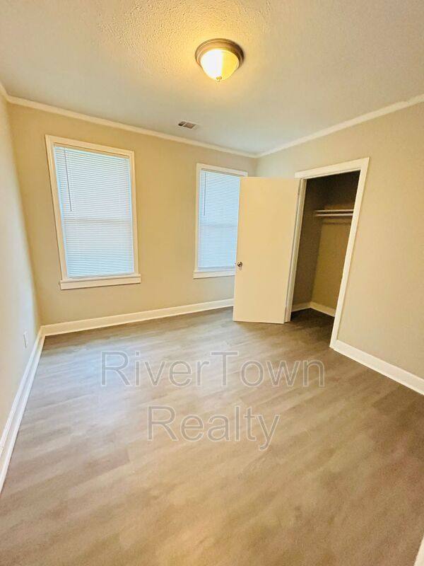 Apartment for rent at 3175 Jackson Ave, Memphis, TN 38112