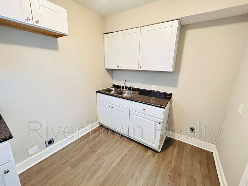 Apartment for rent at 3175 Jackson Ave, Memphis, TN 38112