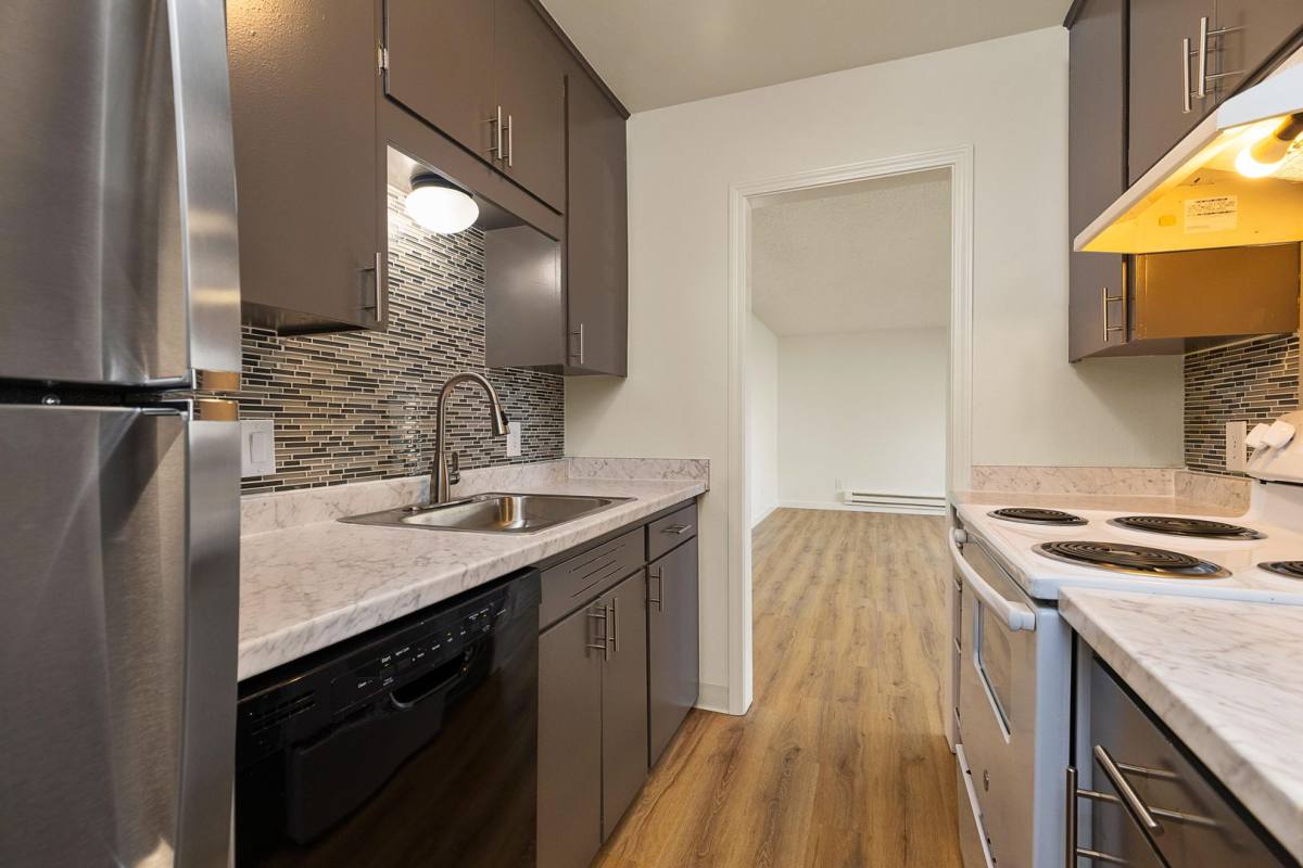 Apartment for rent at 7111 47th Ave NE, Marysville, WA 98270