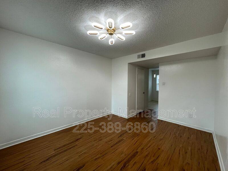 Apartment for rent at 1511 Cristy Dr E, Baton Rouge, LA 70815