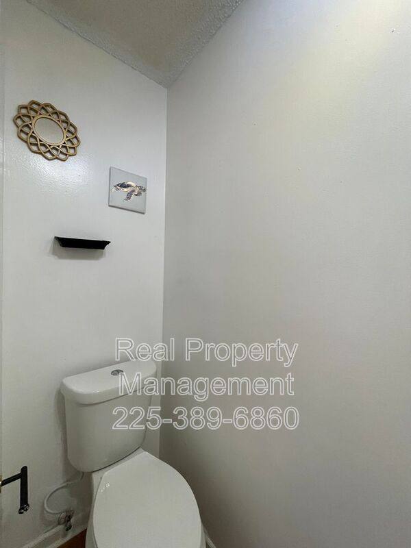 Apartment for rent at 1511 Cristy Dr E, Baton Rouge, LA 70815