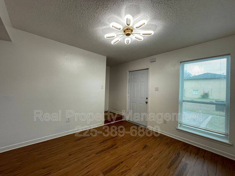 Apartment for rent at 1511 Cristy Dr E, Baton Rouge, LA 70815