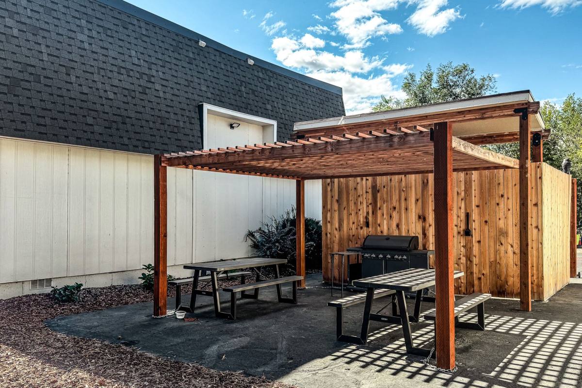 Apartment for rent at 490 9th St NE, East Wenatchee, WA 98802