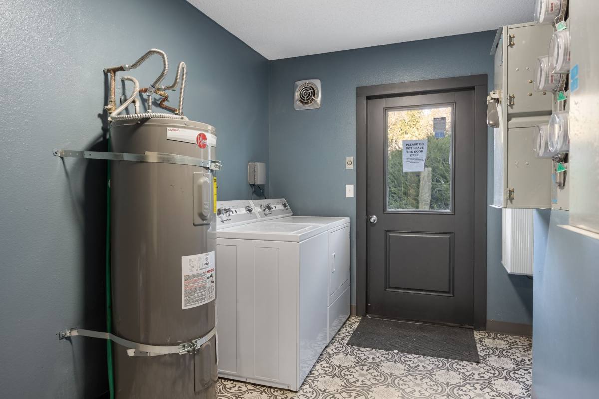 Apartment for rent at 490 9th St NE, East Wenatchee, WA 98802