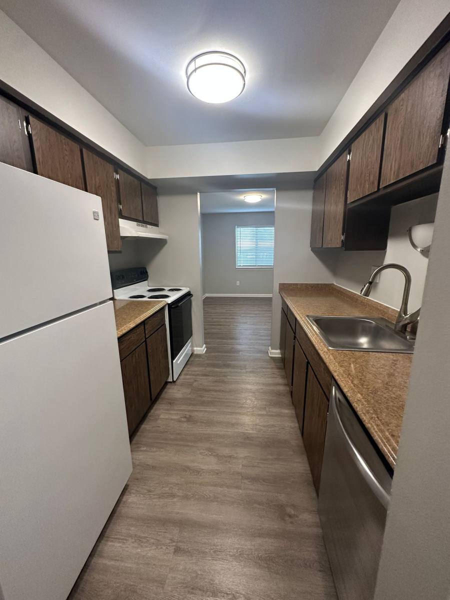 Apartment for rent at 30250 W 12 Mile Rd, Farmington, MI 48334