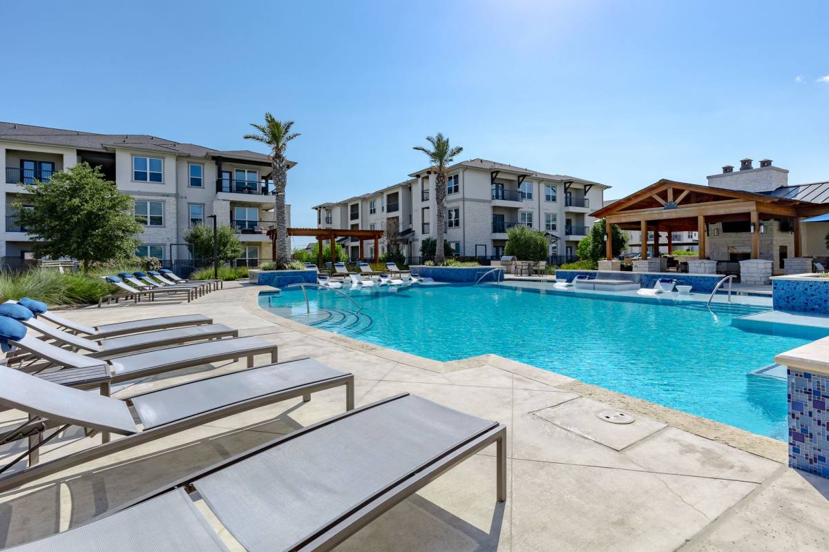 Apartment for rent at 2338 Harvey Mitchell Parkway S, College Station, TX 77845