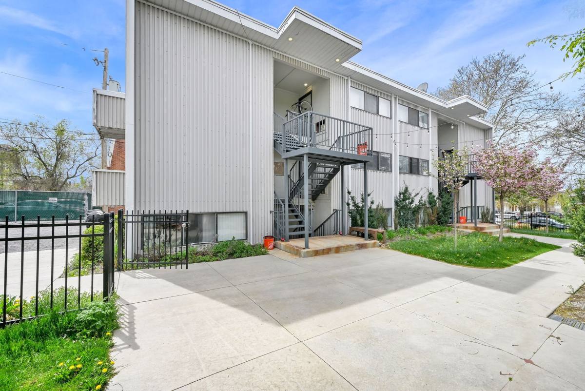 Apartment for rent at 264 N 200 W, Salt Lake City, UT 84103